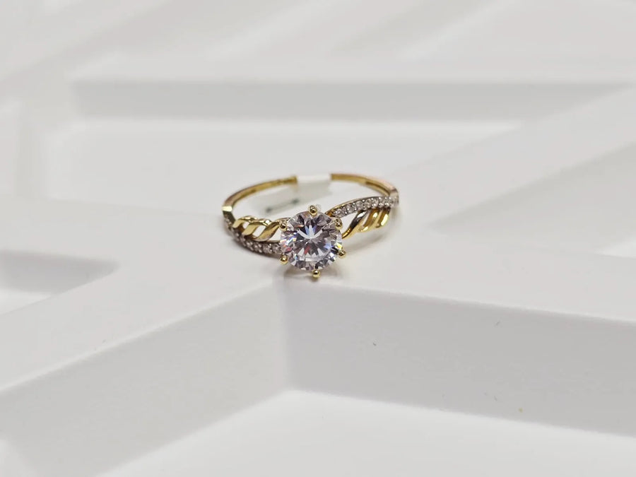 Anillo adiamantado circular