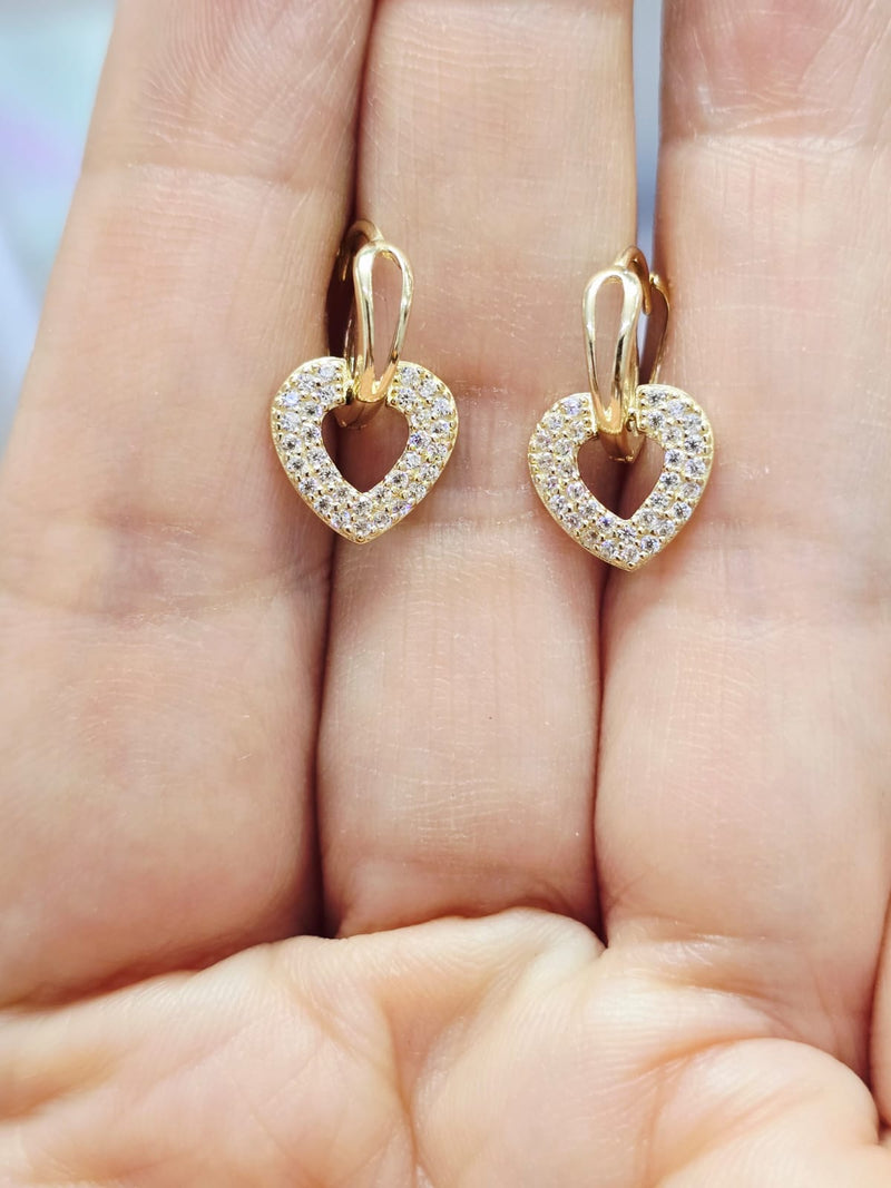 Aretes corazón diamantado